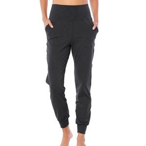 Ribbed black beyond yoga joggers